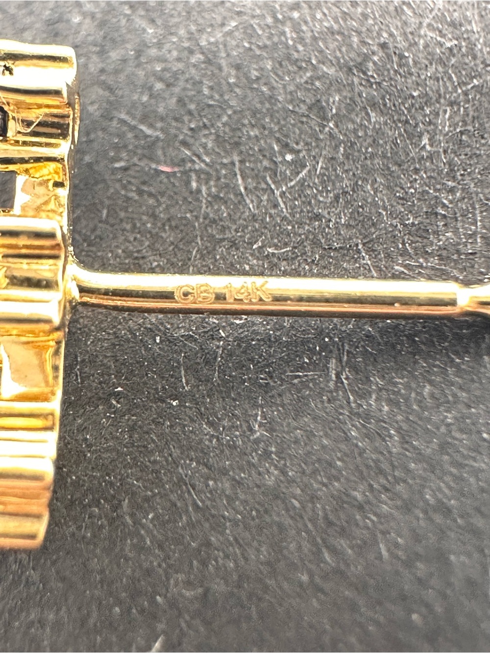 NEW IN BOX Limited Edition Catbird Black Diamond Snippet Stud Pair, 14K Gold - Picture 6 of 10